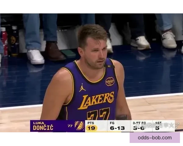 东契奇腿筋受伤雷迪克责任引争议球队用主力变成雷伯杜模式